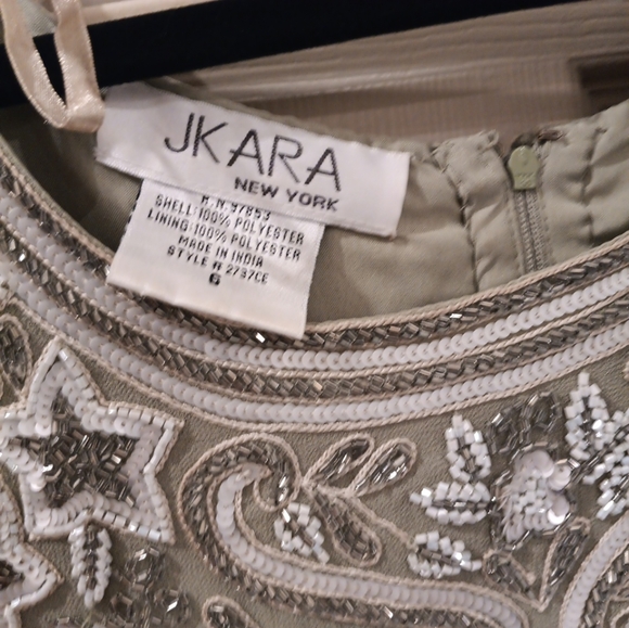Formal dress by JKara New York Size 6 - Picture 5 of 7